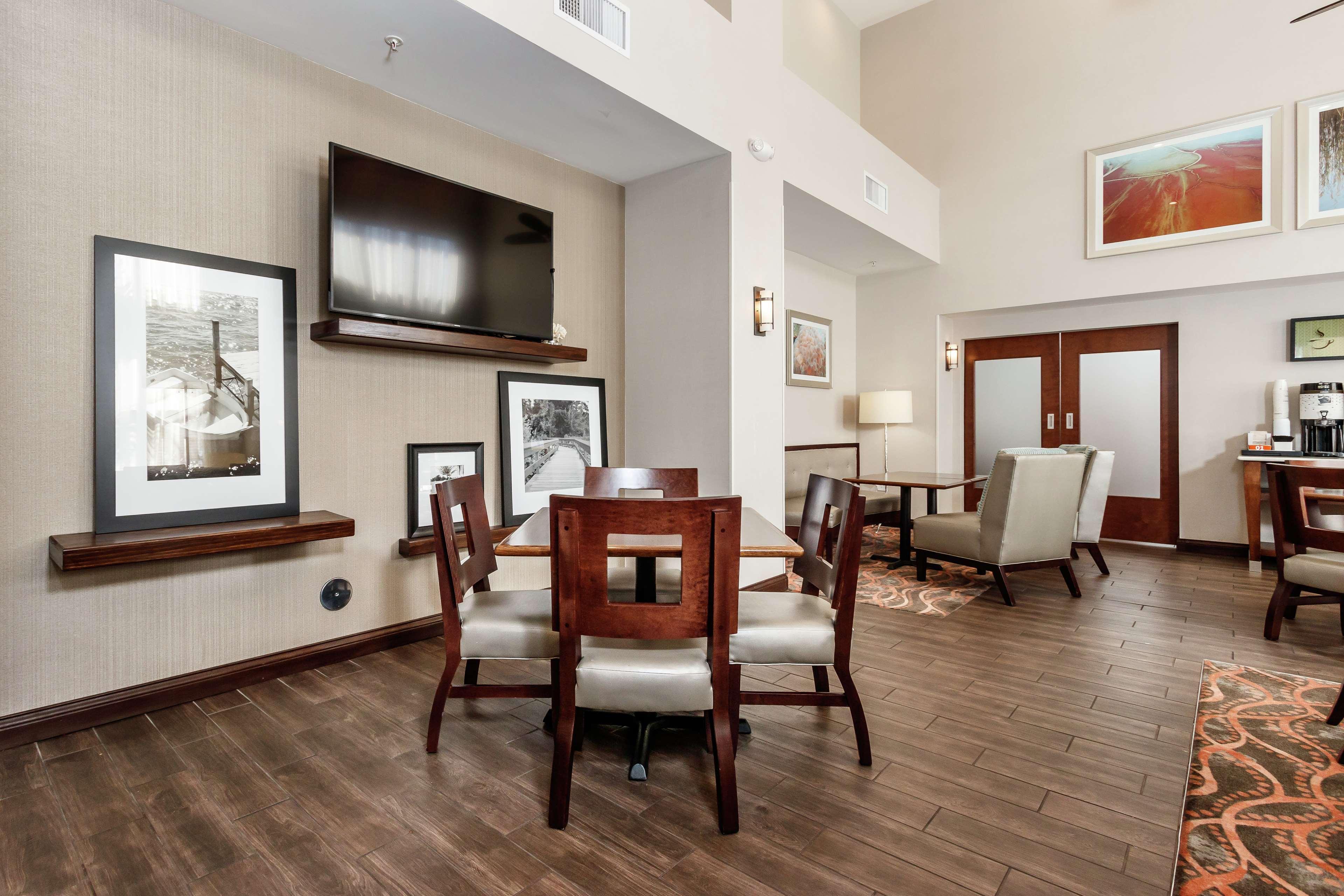 Hampton Inn & Suites Navarre Eksteriør bilde
