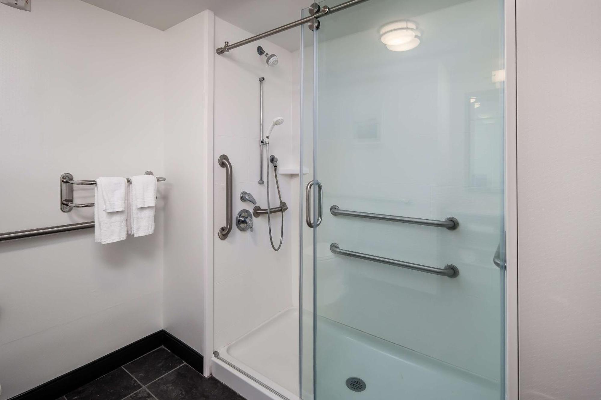 Hampton Inn & Suites Navarre Eksteriør bilde