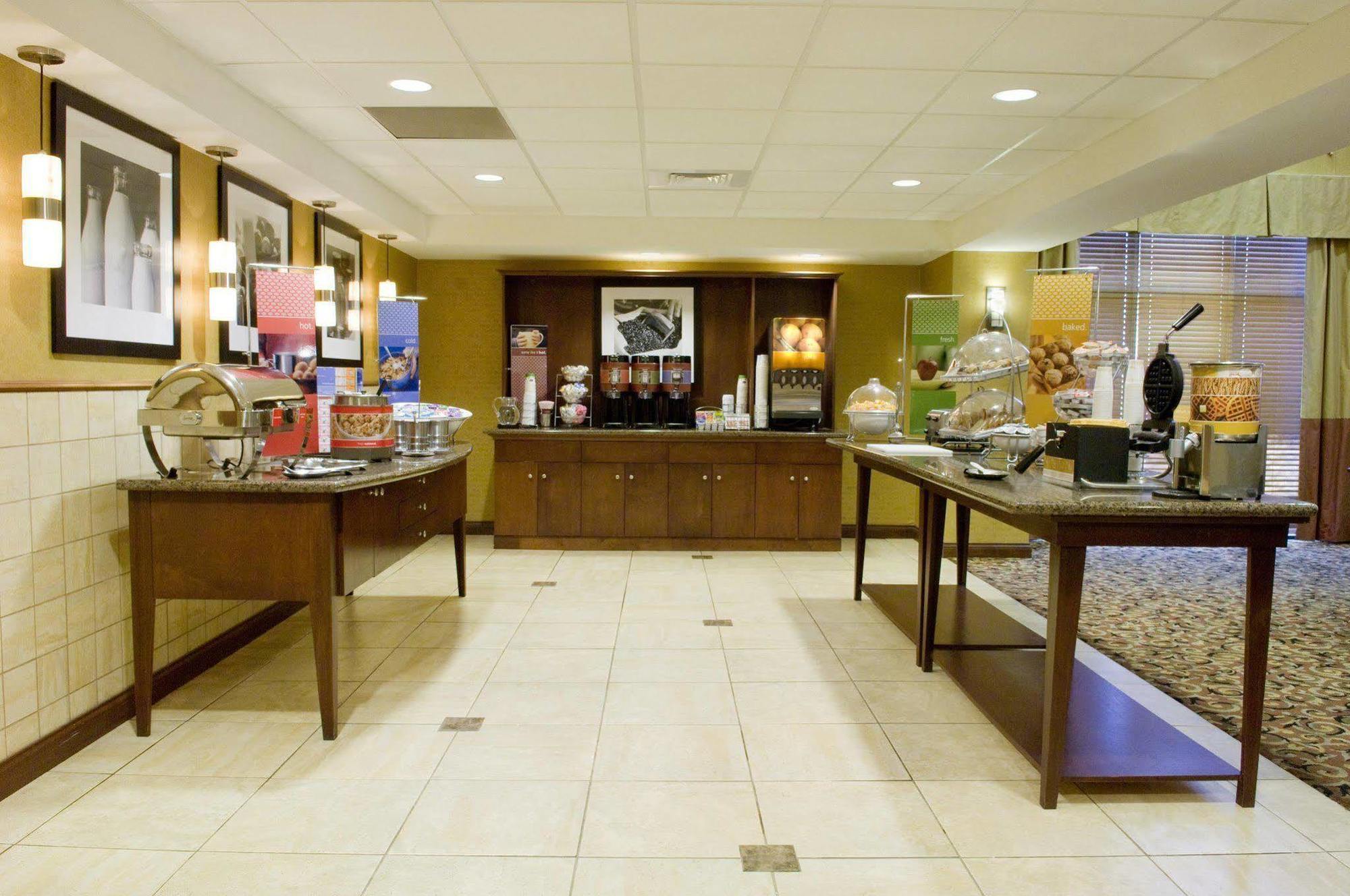 Hampton Inn & Suites Navarre Eksteriør bilde