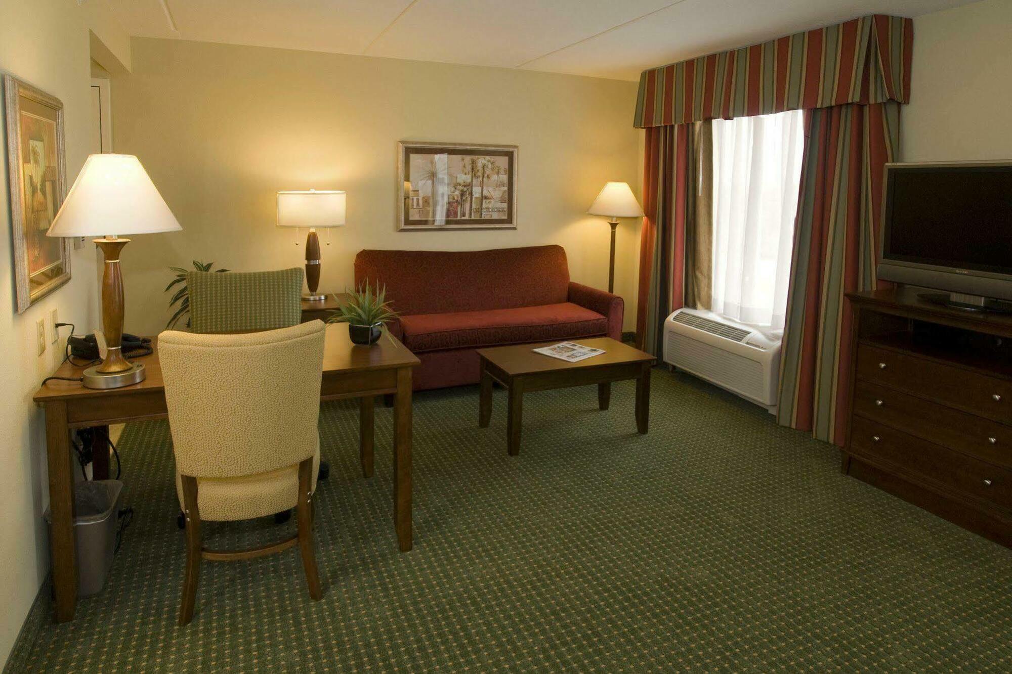 Hampton Inn & Suites Navarre Eksteriør bilde